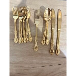 Supreme Cutlery Japan Gold Electroplated Stainless Flatware Shell Pattern 16 Pcs